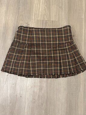 AEROPOSTALE Plaid pleated mini skirt size SMALL